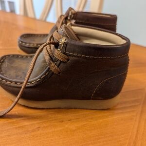Clarks Wallabies Boots 7W